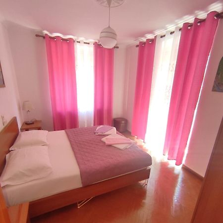 Rias Apartment Sarande Exterior photo